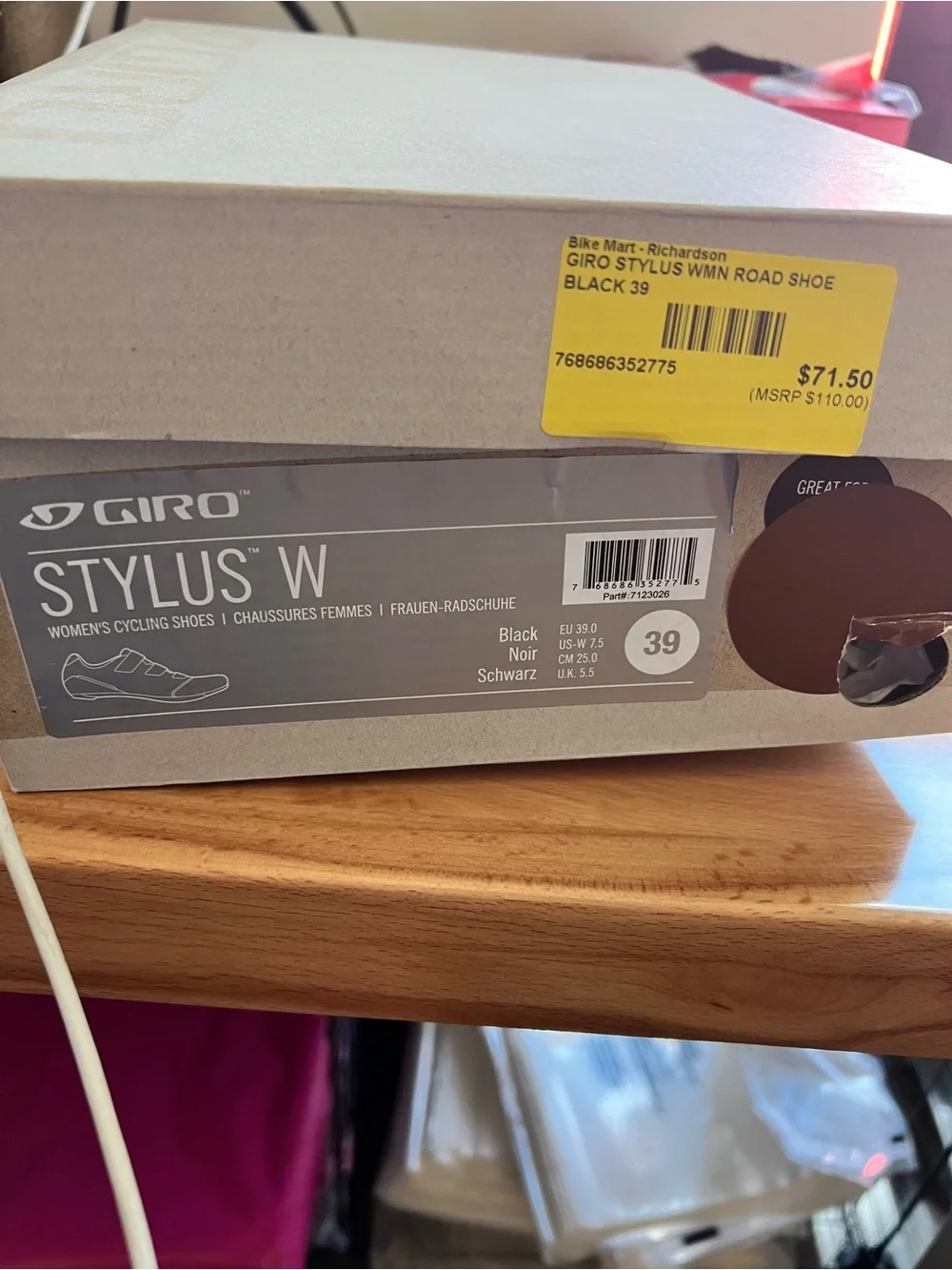 Giro Road Cycling Shoes Black New Three Bolt and SPD Compatible. Size 39